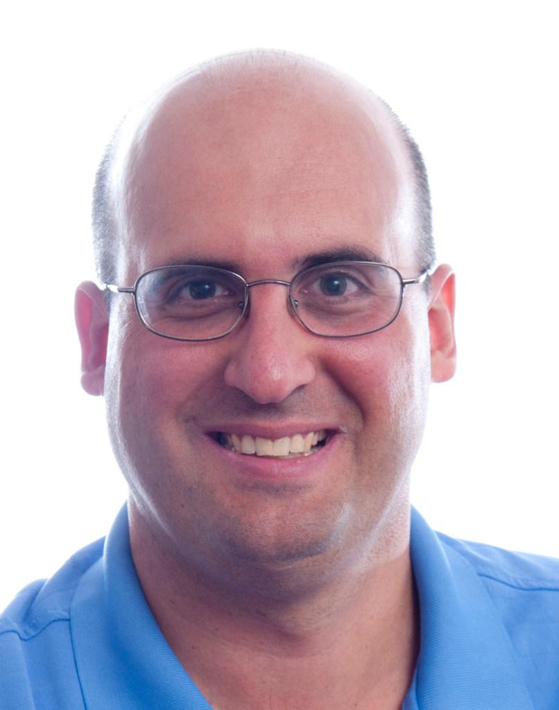 Hearst Connecticut's Joe Morelli named Connecticut Sportswriter of the Year