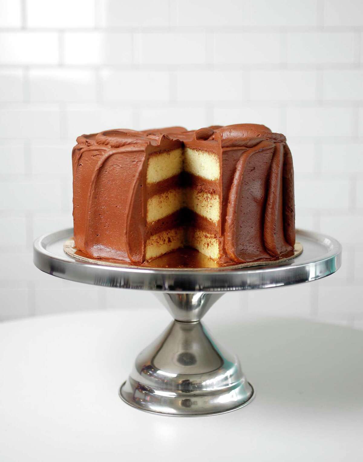 Diner Cake, a yellow cake with chocolate frosting, is the best-selling cake at Dessert Gallery.