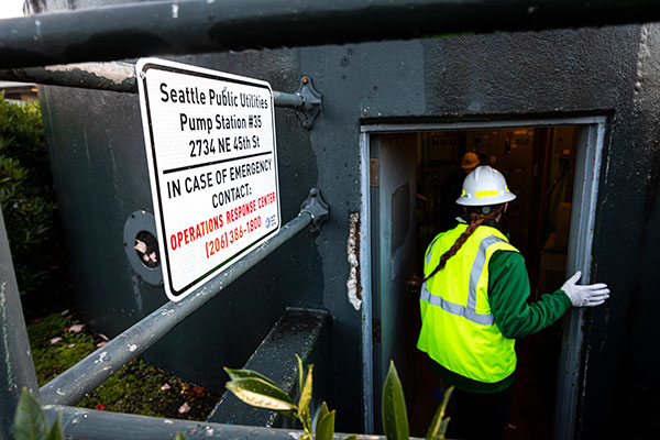 University of Washington tests wastewater to track COVID-19 outbreaks ...