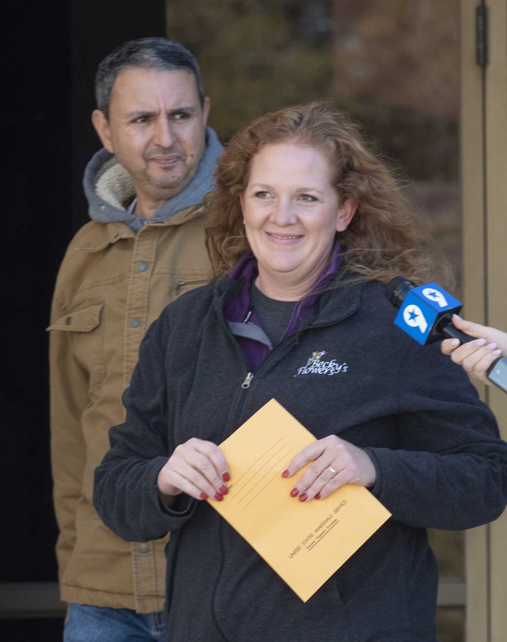 Feds charge Jenny Cudd for role in Capitol riot - Vimarsana News