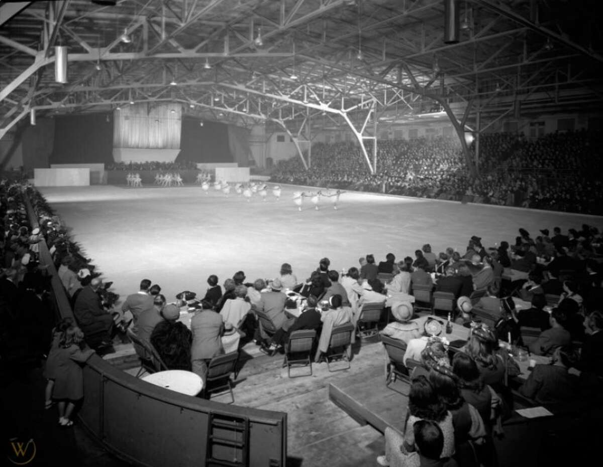 Ice show, Iceland, Berkeley, circa 1942