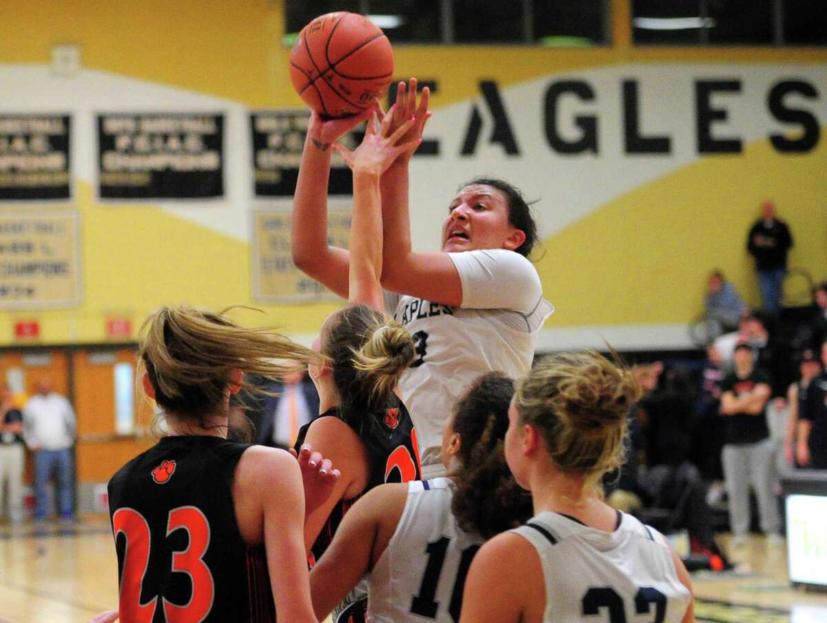 FCIAC Girls’ basketball championship action between Ridgefield and Staples in Trumbull on Feb. 27.
