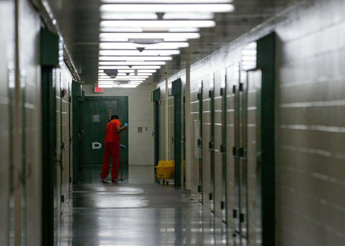 25 beds left Harris County Jail population again at dangerous levels