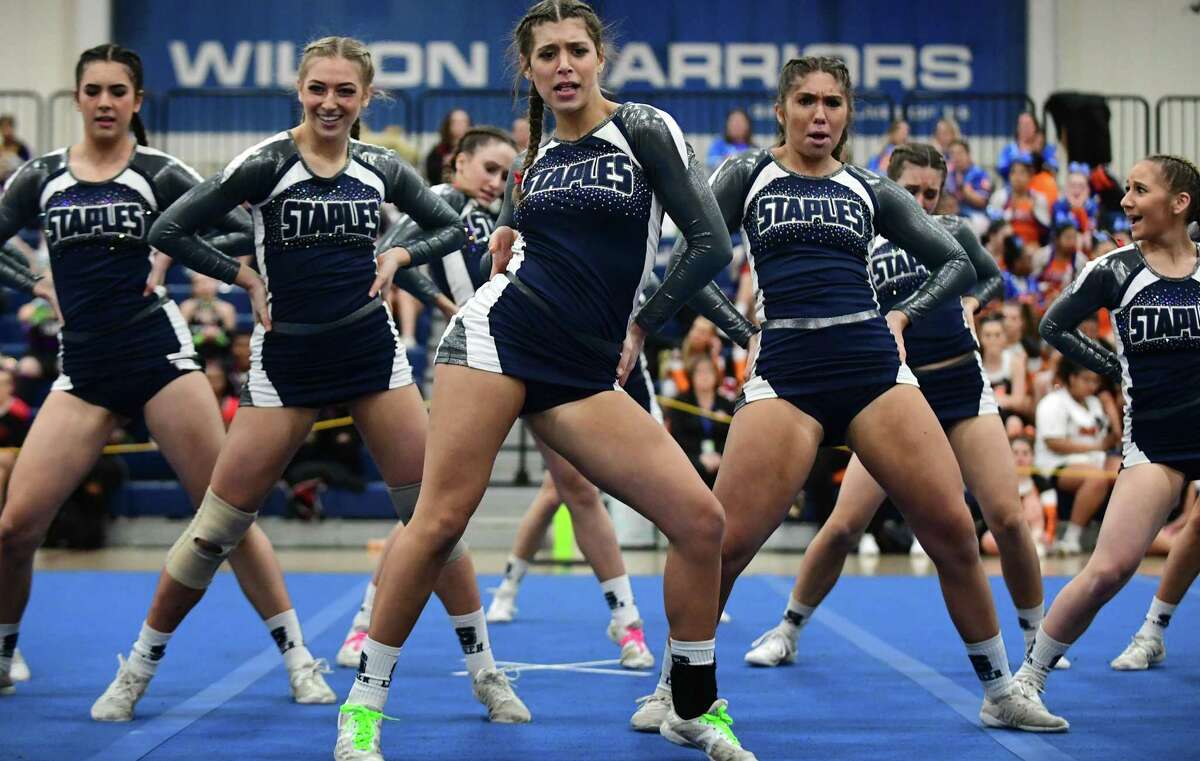 Coaches react to competitive cheer, dance seasons canceled