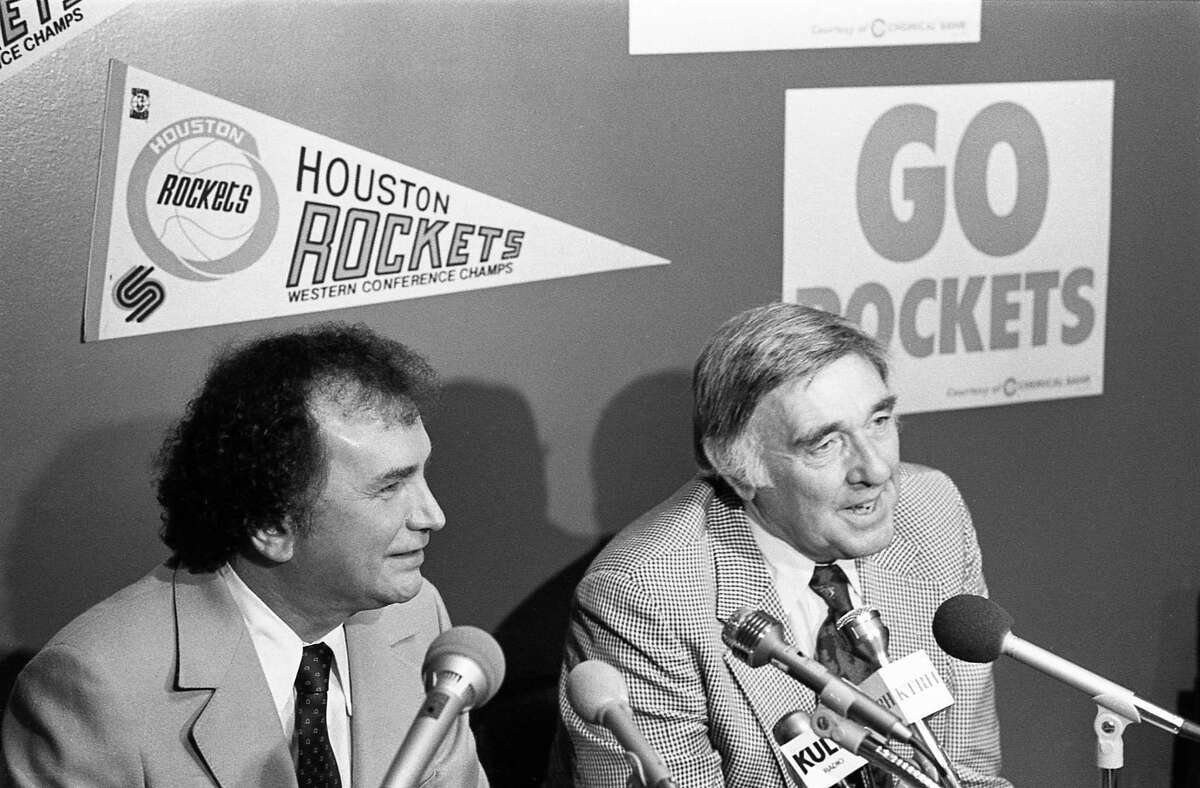 06/15/1982 - Houston businessman Charlie Thomas holds a press conference with Houston Rockets general manager Ray Patterson to announce the purchase of the franchise from The Maloof Companies. While Thomas will control 90 percent of the club, Pace Management executive Sidney Shlenker will serve as the only minority partner.