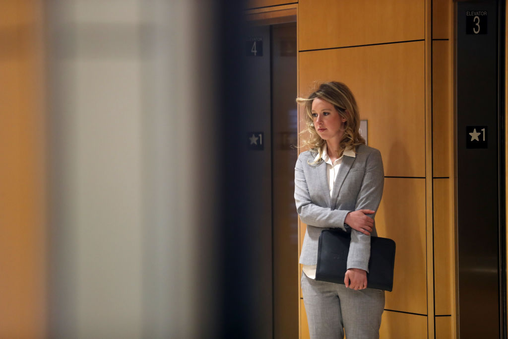 Report: Elizabeth Holmes Destroyed Evidence in Theranos Investigation - Vimarsana News