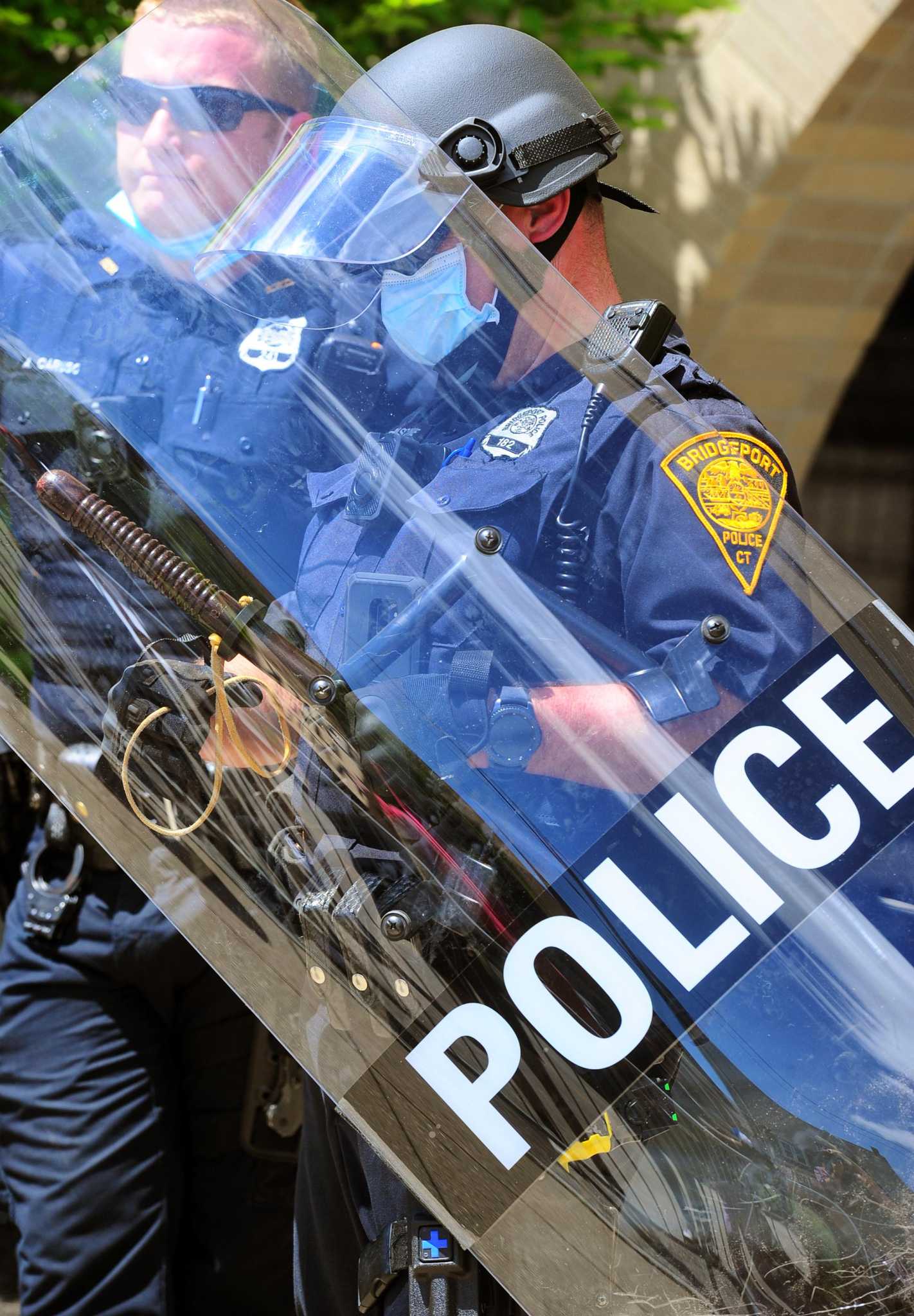Experts: Many CT police officers keep certification even after being fired - Vimarsana News
