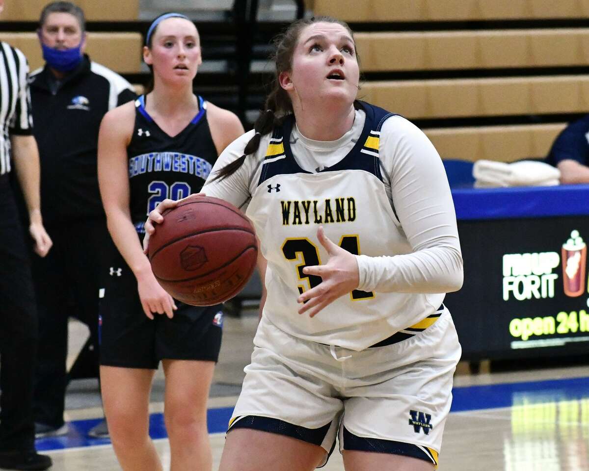 Edgemon excelling in expanded role for No. 3 Flying Queens