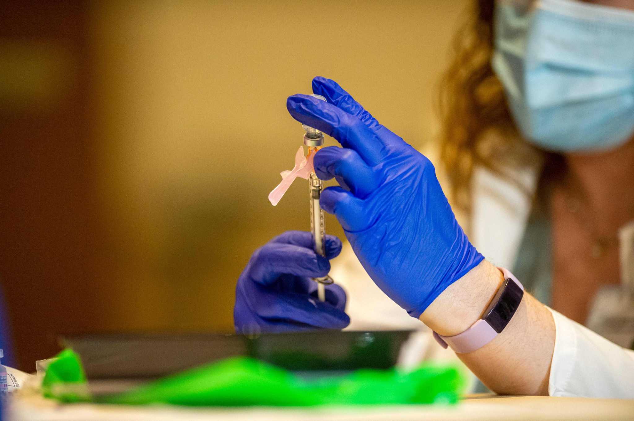 Bridgeport to hold vaccine clinic at Central High School - Vimarsana News