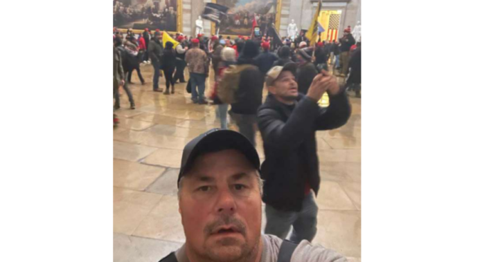 A man sent his girlfriend's brother a selfie while storming the Capitol, officials say. The brother is a federal agent. - Vimarsana News