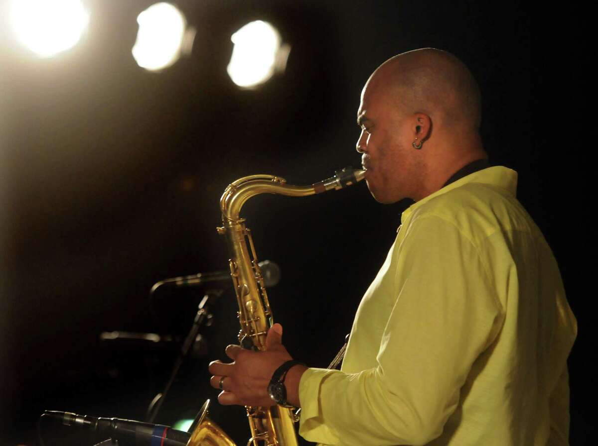 New Havenarea musicians struggle through pandemic to keeping golden