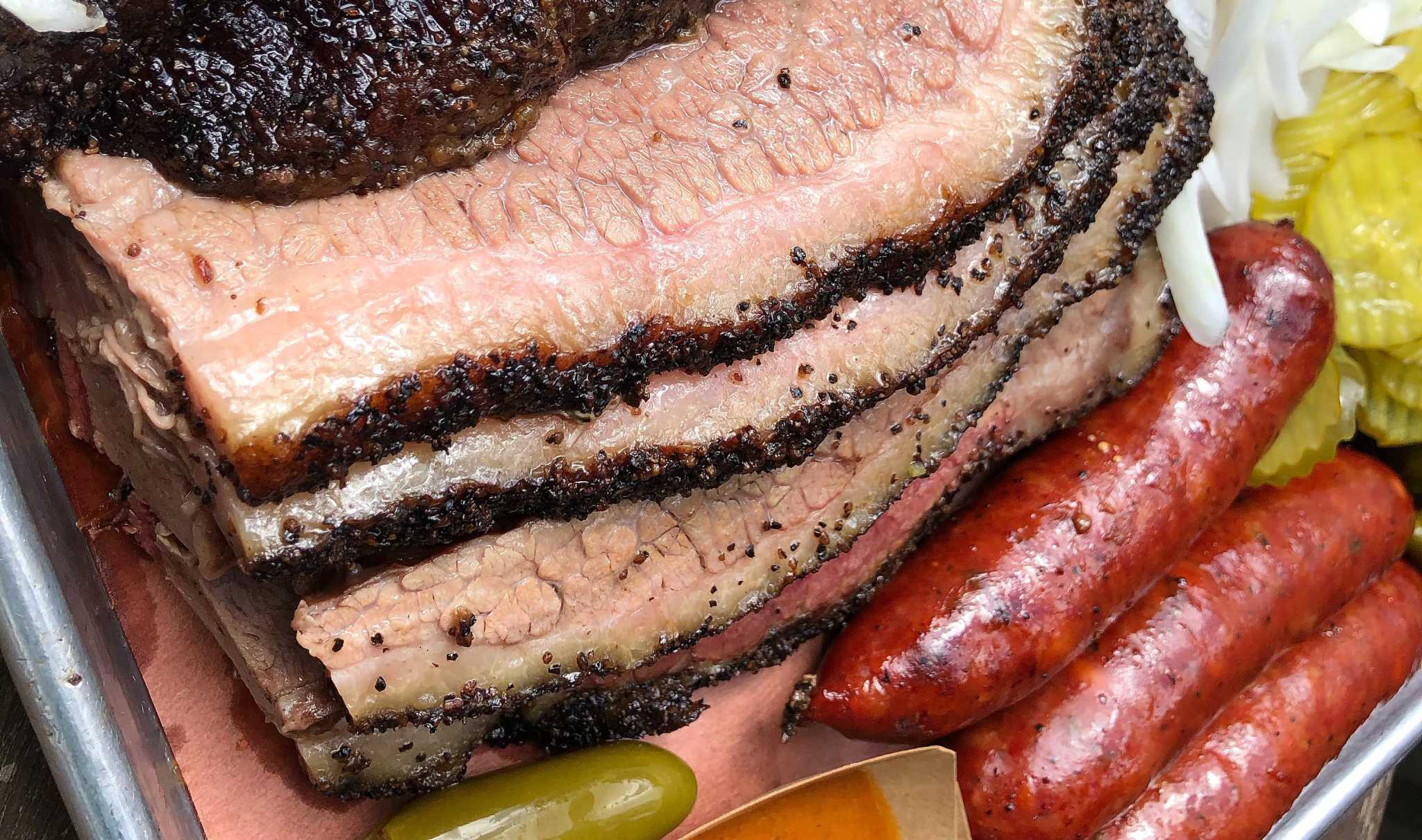 verjaardag zeven deelnemen Your first look inside Pinkerton's Barbecue, a BBQ restaurant set to open  in downtown San Antonio soon