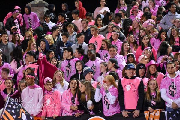 pink out outfits