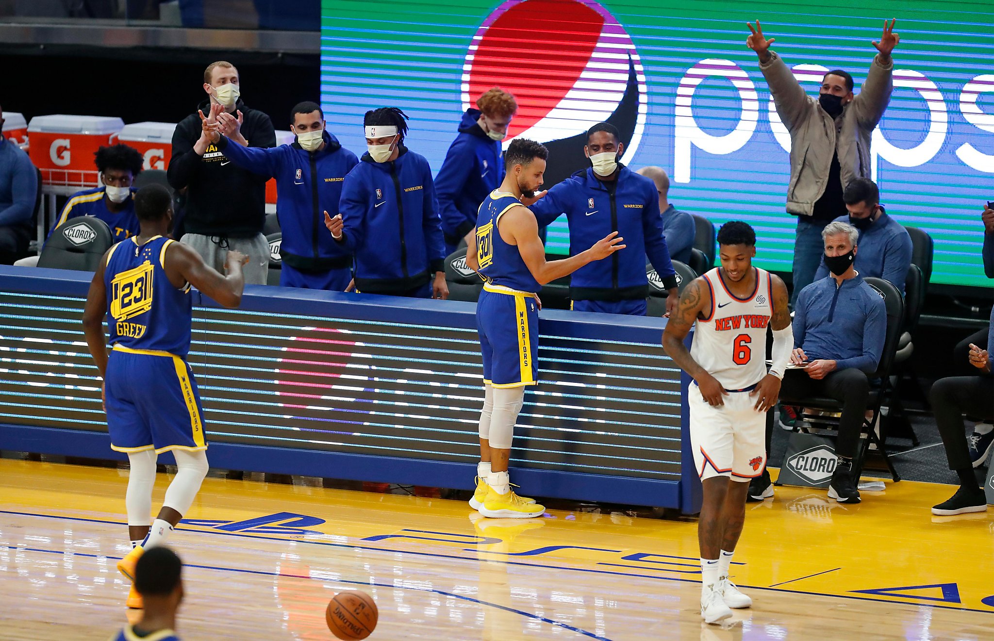 Warriors can't recover from Draymond Green ejection as they lose big to Knicks - Vimarsana News