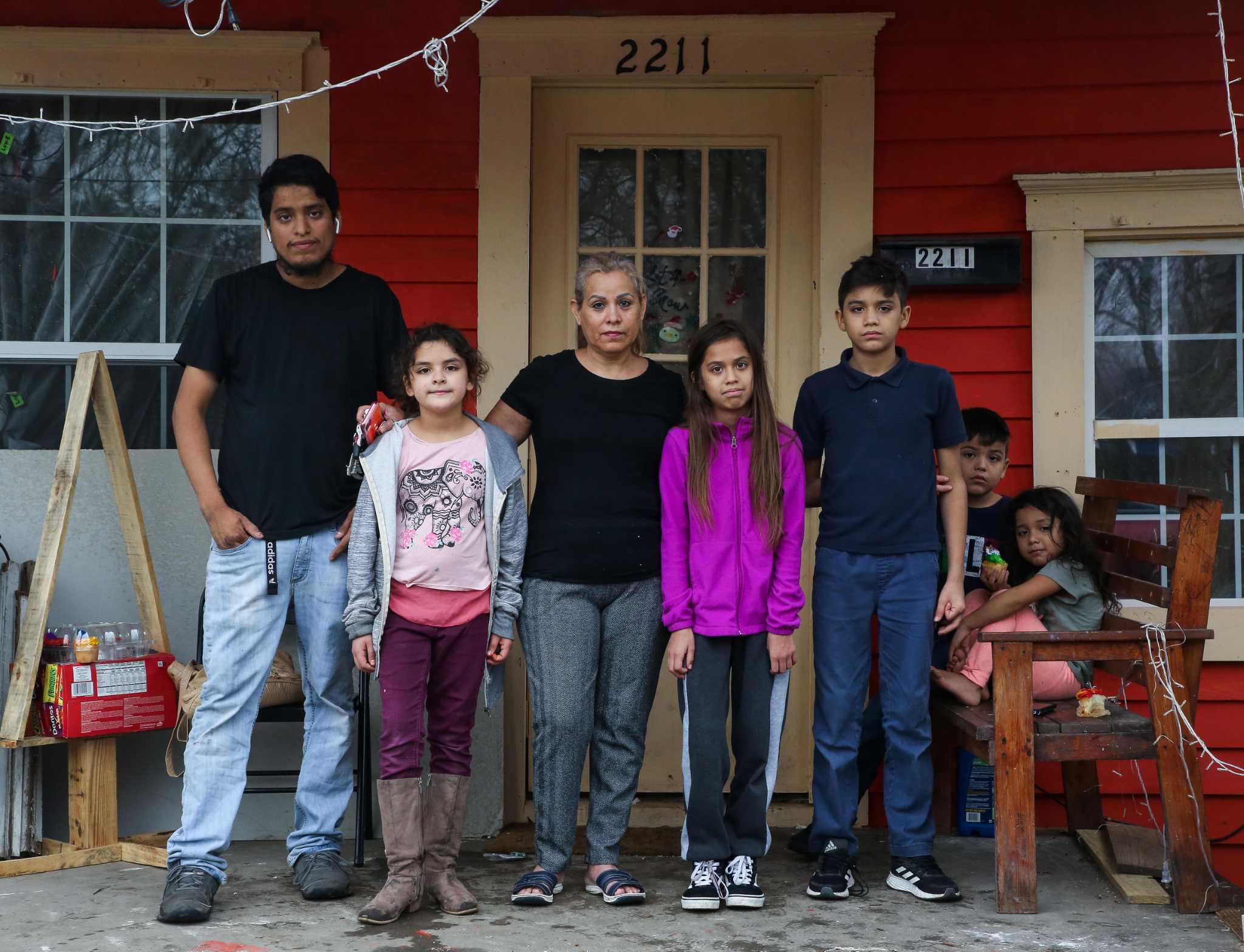 'It's very scary': Childhood leukemia cluster frightens neighborhood in Houston's Fifth Ward - Vimarsana News