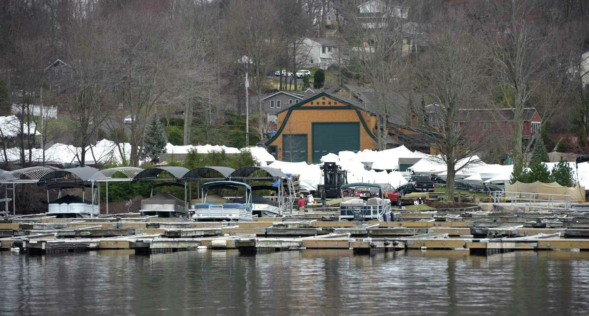 Echo Bay Marina on Candlewood Lake in Brookfield