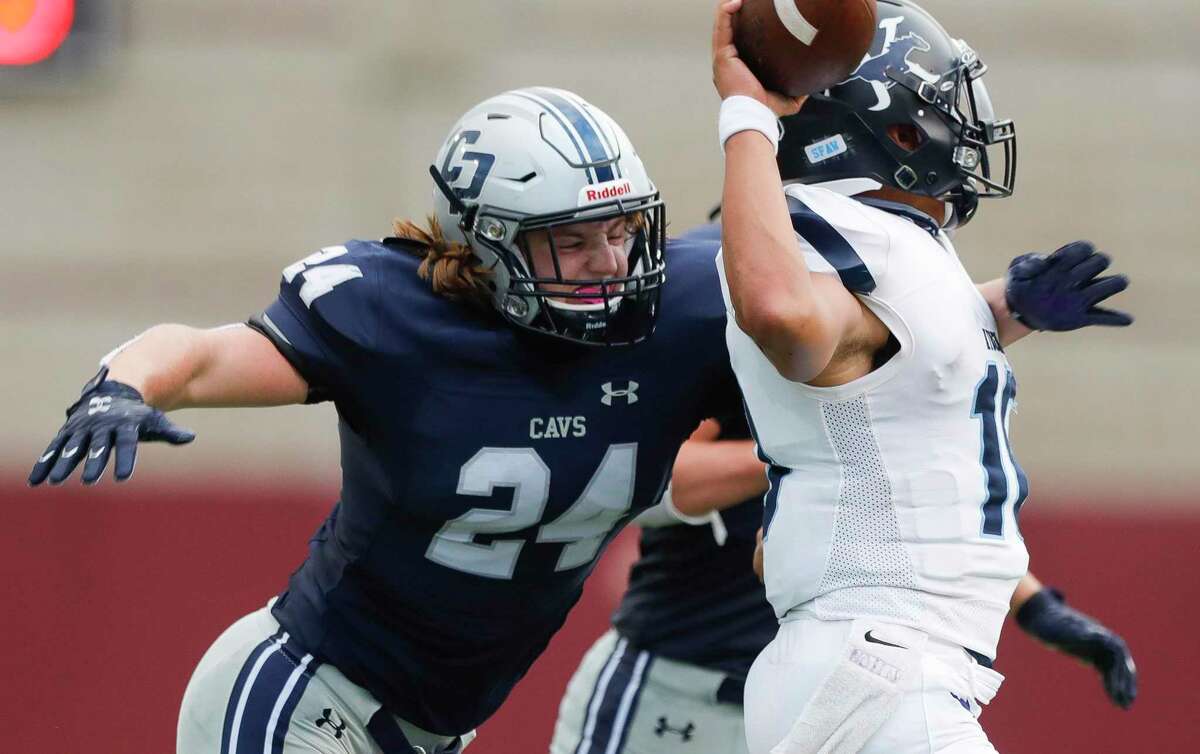 College Park linebacker Dylan Hazen (24) pressures Kingwood quarterback Jonathan Mendoza (10) during the third quarter of a non-district high school football game at Woodforest Bank Stadium, Saturday, Oct. 17, 2020, in Shenandoah.