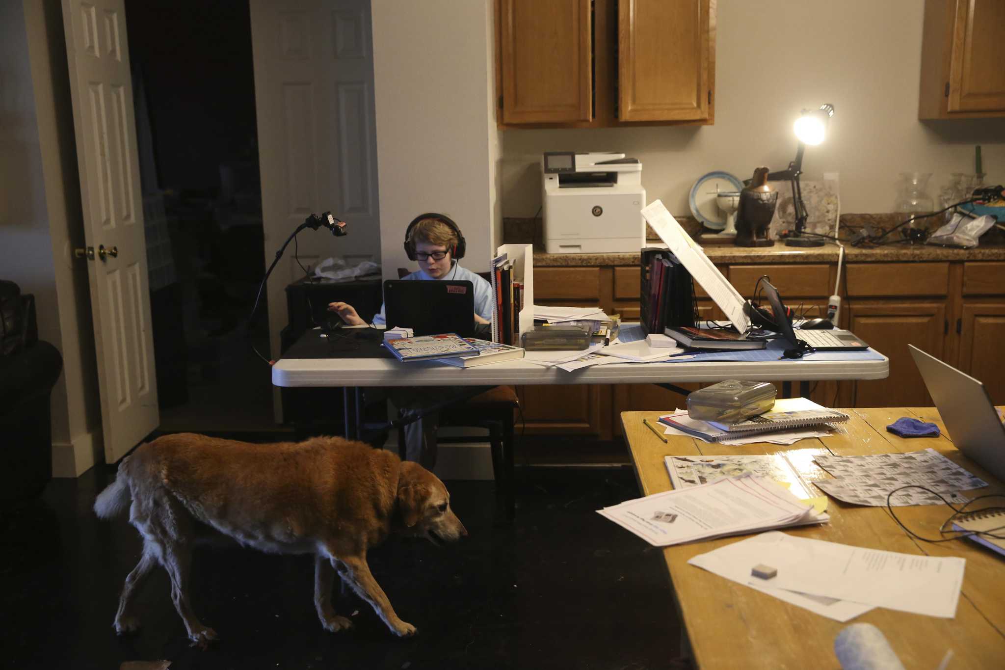 Online schooling has hammered student performance. Educators call it the 'COVID slide,' and San Antonio schools are testing kids to assess the damage - Vimarsana News