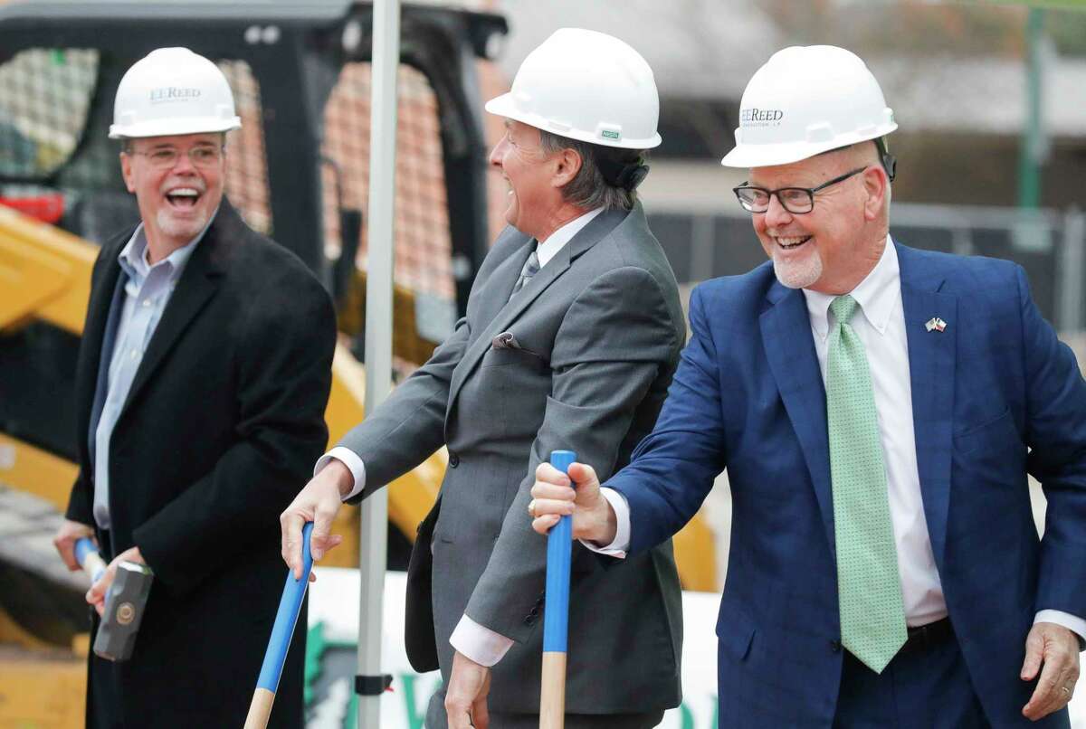 Woodforest Bank building a downtown Conroe landmark of the past, beacon