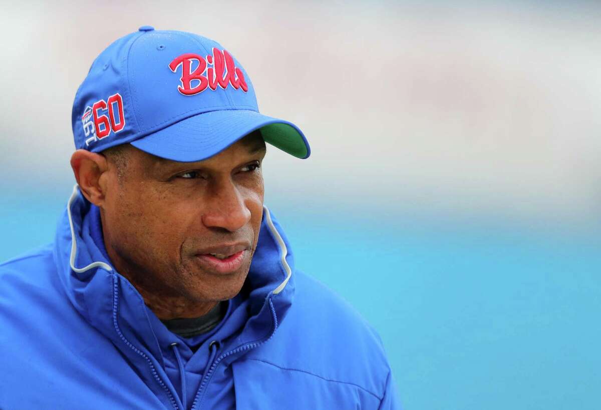 Baltimore Ravens hire Leslie Frazier to coach secondary 