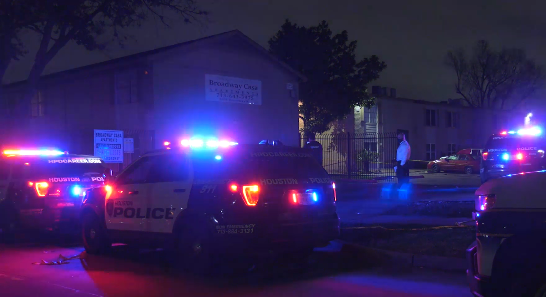 Man Fatally Shot At Apartment Complex Near Hobby Airport