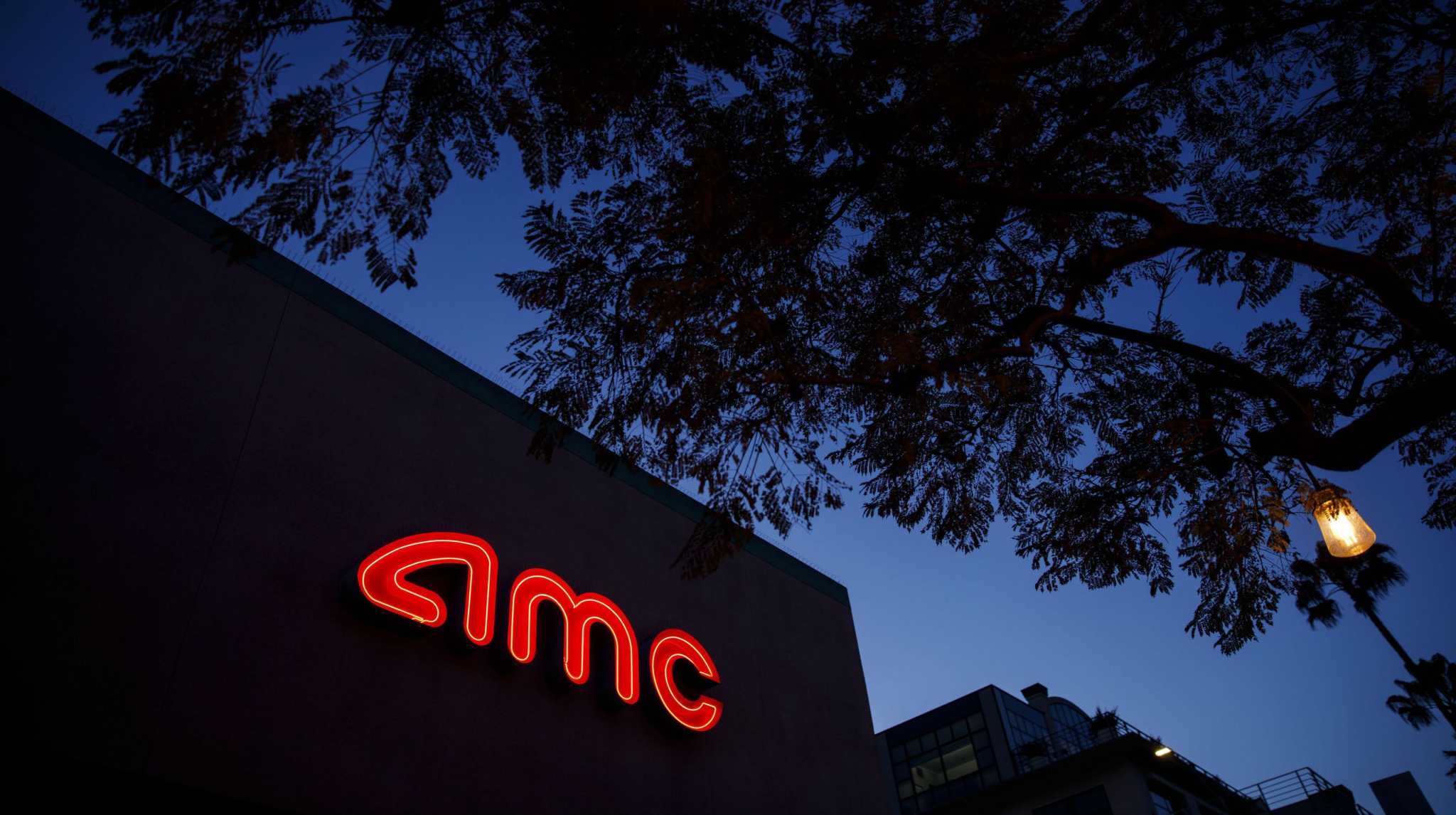 AMC, nation's largest theater chain, dodges going dark with $900M+ - Vimarsana News