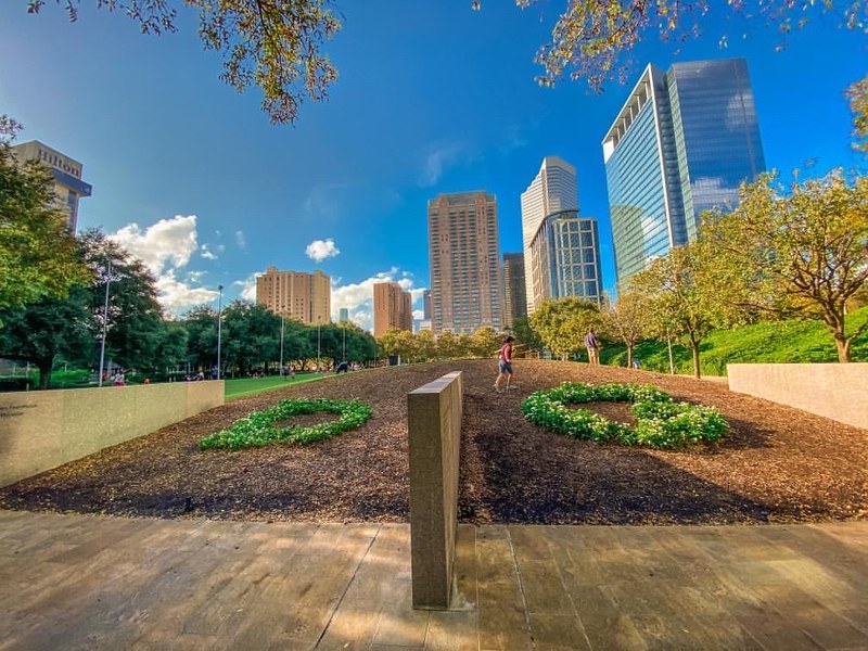 How to enjoy downtown Houston on a budget