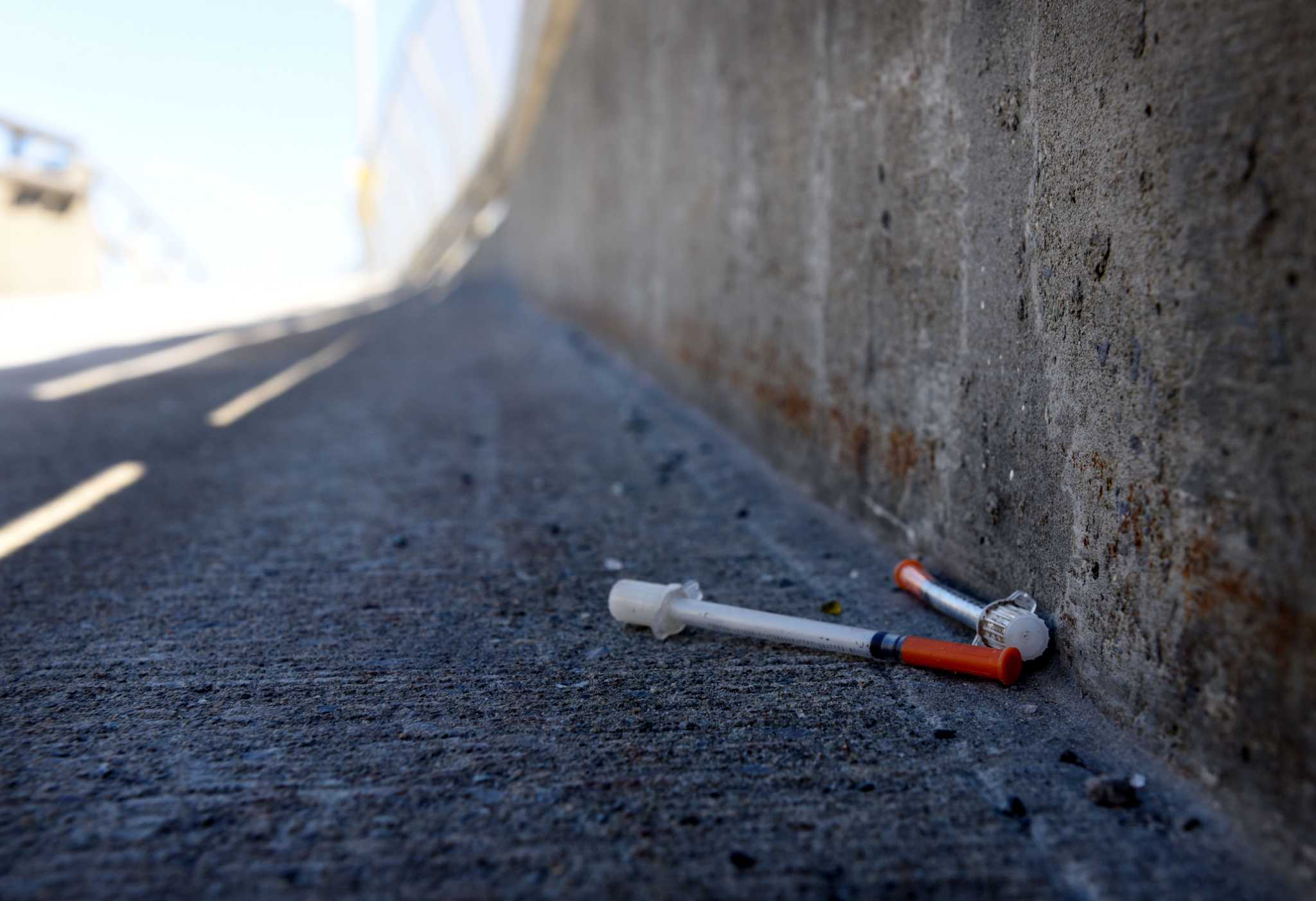 Overdoses suspected in 4 deaths since Saturday, Schenectady police say - Vimarsana News
