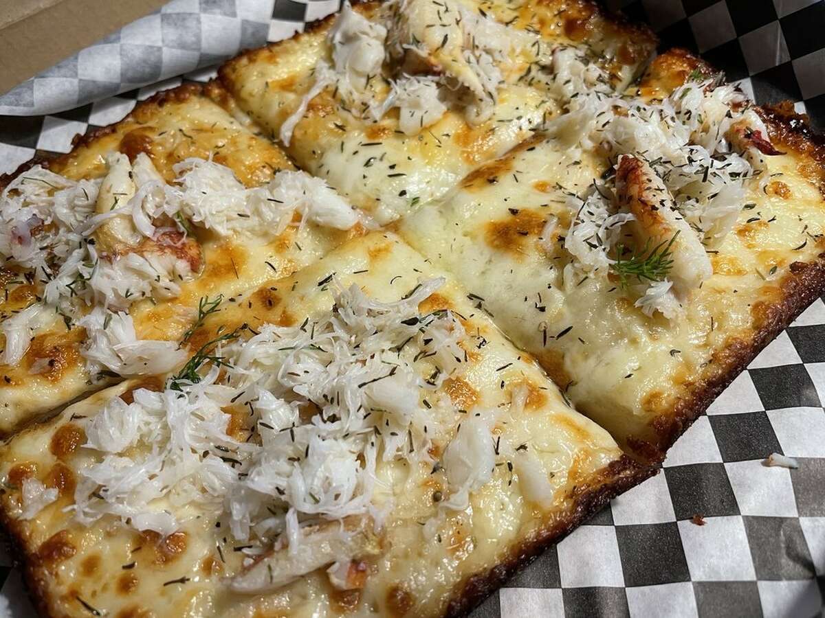 'It's ok to be square' Moto brings Detroitstyle pizza to West Seattle