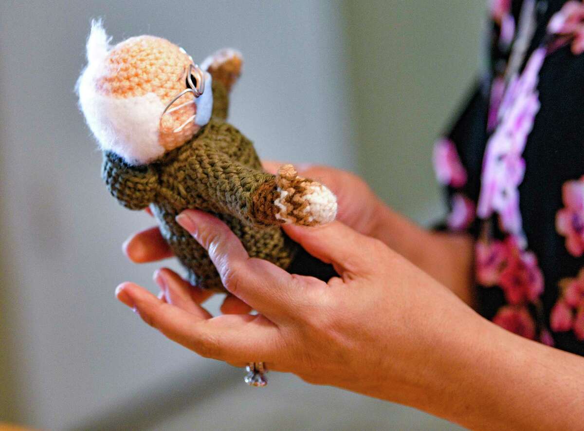 ebay bernie sanders crochet doll