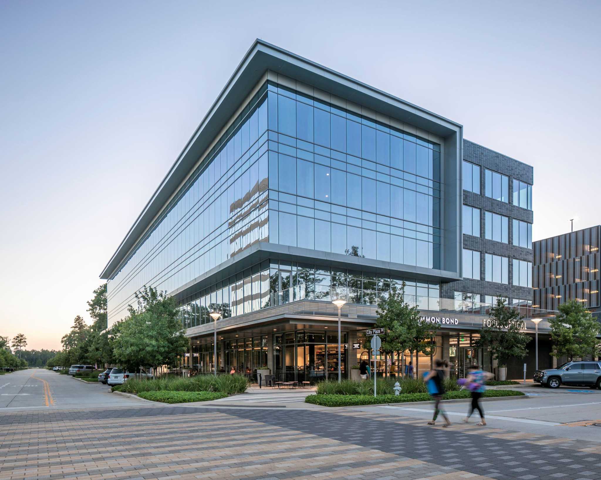 Retail wrap: Garden Thai Cuisine, Kelsey-Seybold Clinic, Chipotle, Social Pub & Grill ink leases - Vimarsana News