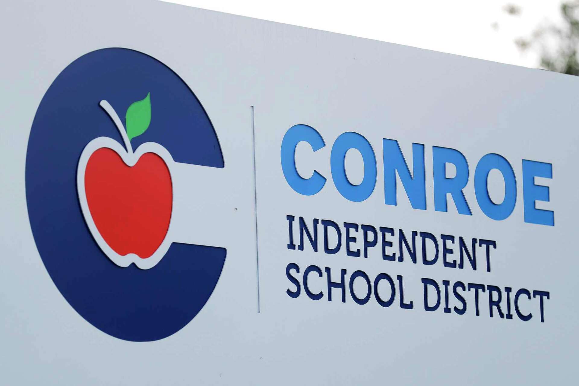 Conroe ISD adds 100 new staff members for discipline as district grows