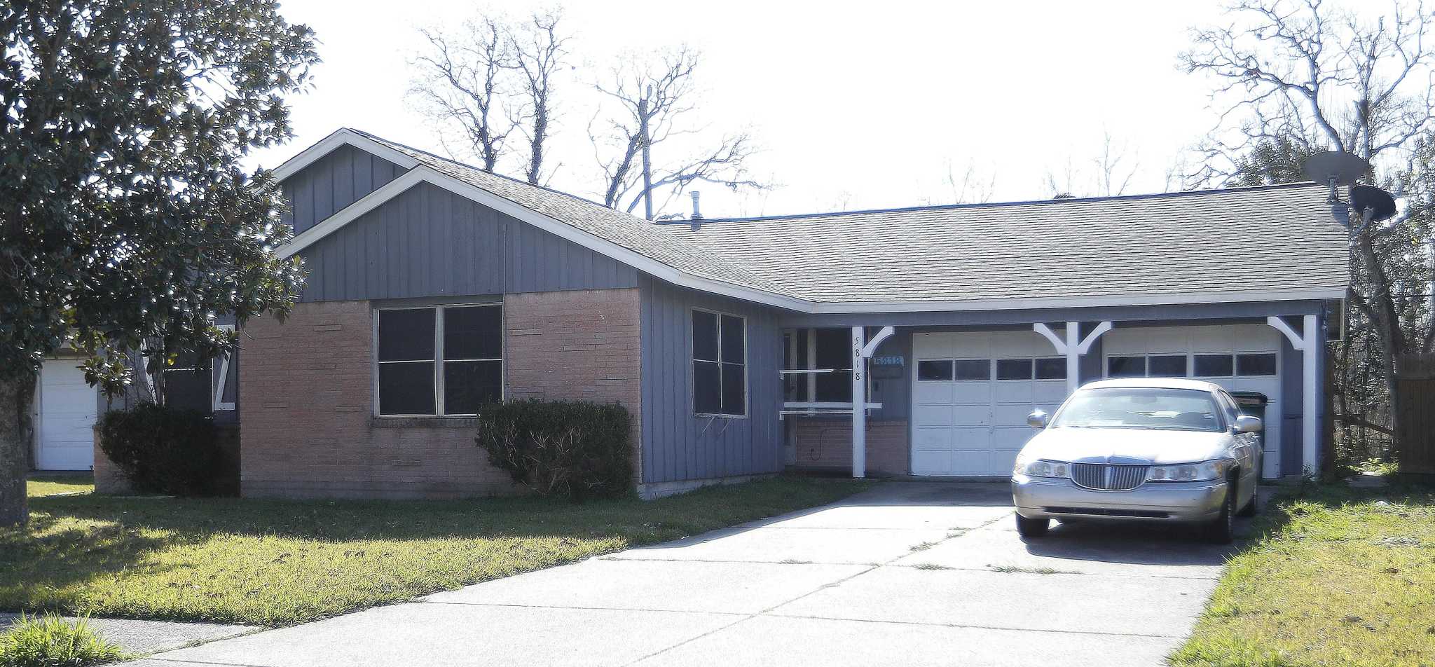 Warrant issued for Houston boarding home employee accused in death of