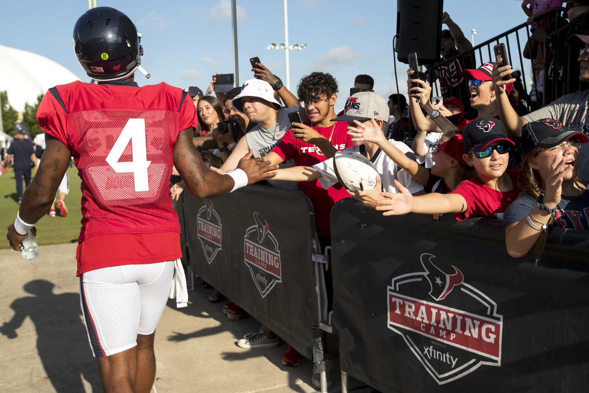 Deshaun Watson gives the Texans hope after winning his 1st NFL start 