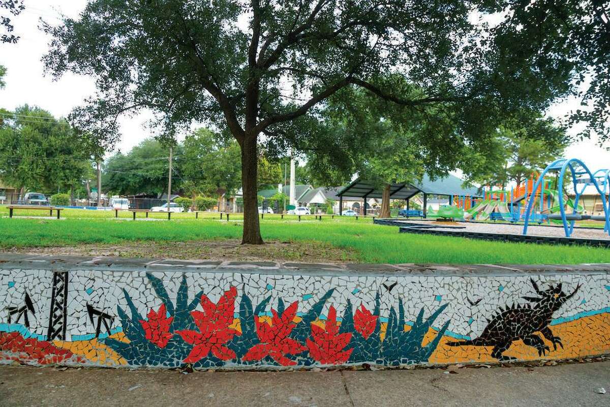 Texas landscape is the theme for Franklin Elementary School’s SPARK Park. Rose Toro’s mural for the East End school includes images of bluebonnets, pecan trees, mockingbirds, monarch butterflies, horned lizards, armadillos and prairie dogs, as well as flags from 11 countries to represent the diversity of hte student body.