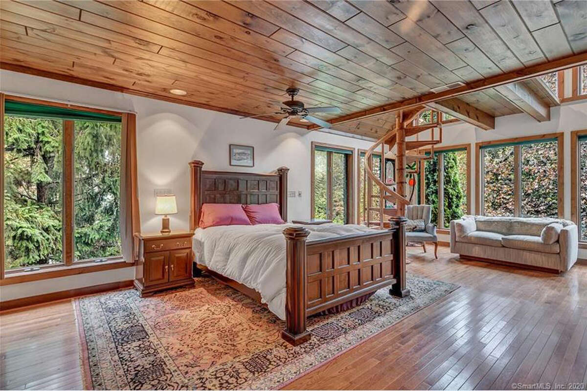 On the market Old Saybrook colonial steps from marina