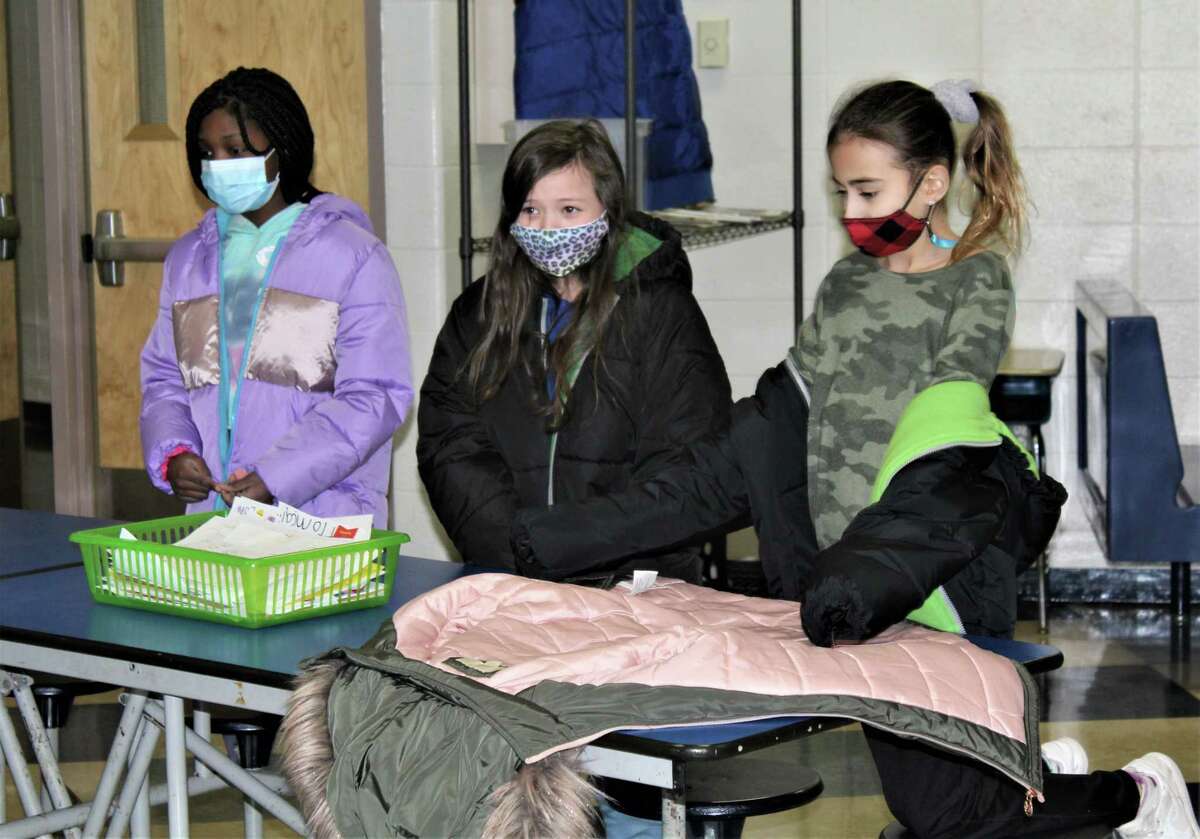 NBA Star Surprises Middletown Elementary School Students With 300 Coats