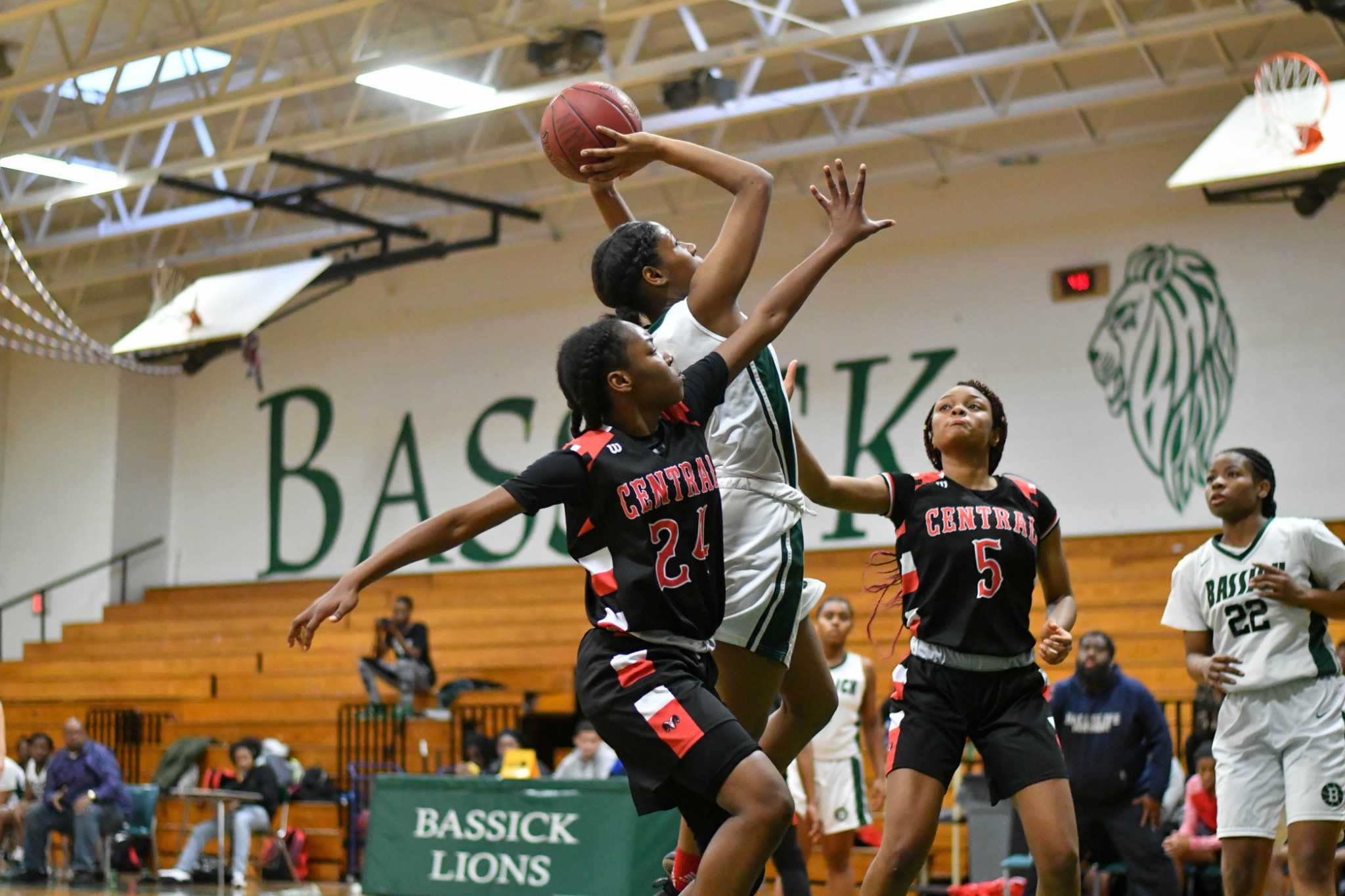 Basketball season back on for Bridgeport schools