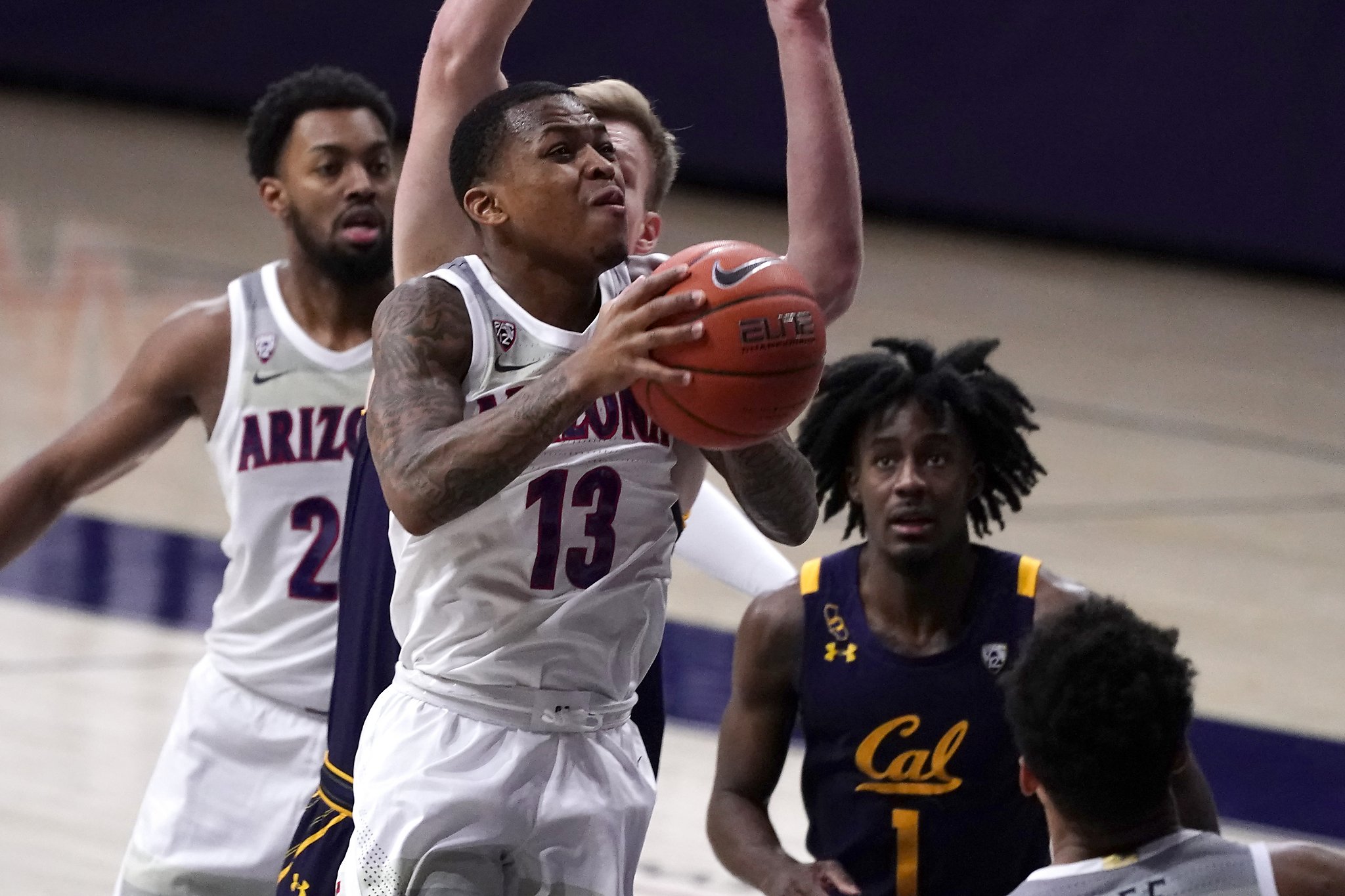James Akinjo leads Arizona over Cal 71-50