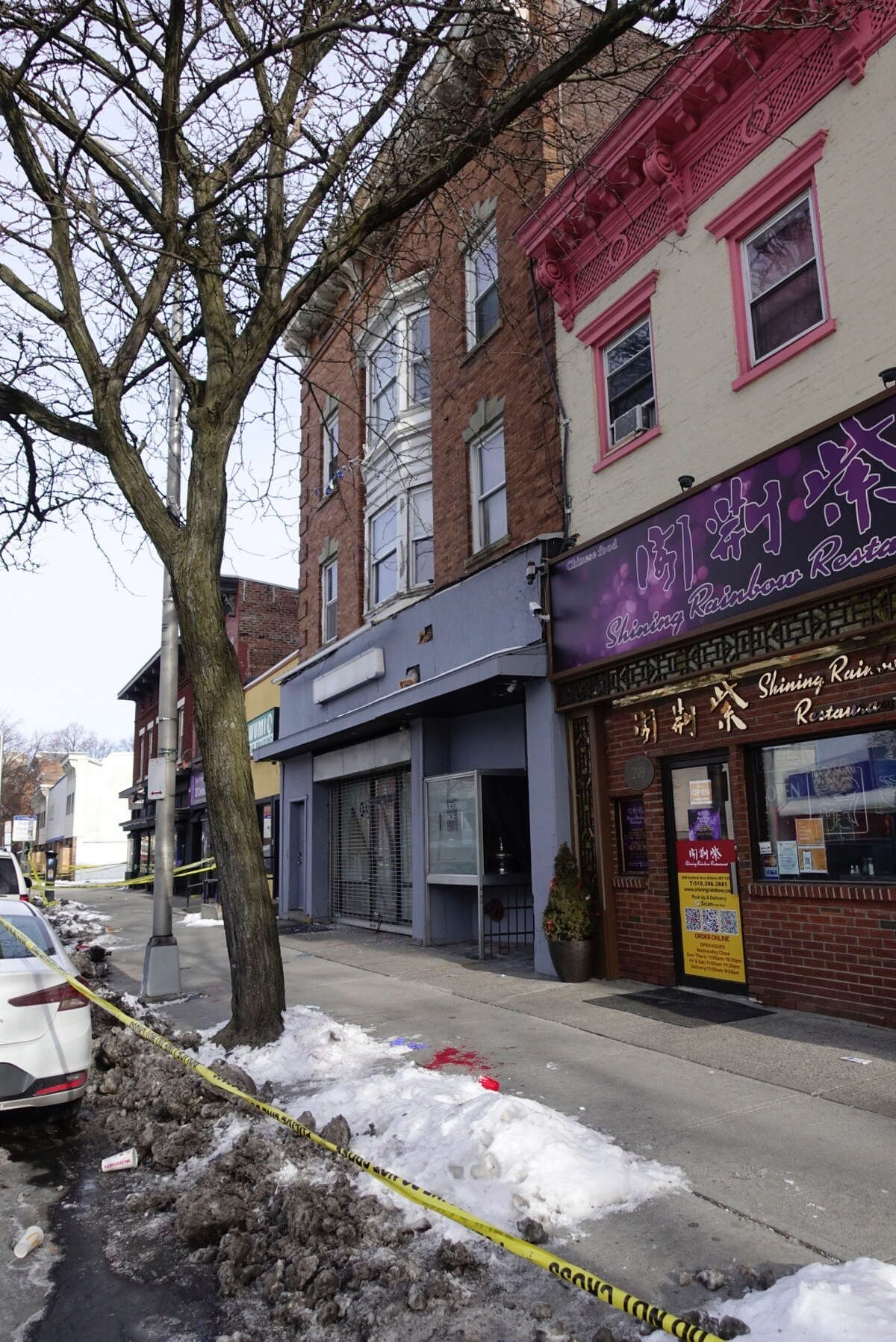 Albany party ends with five people shot, one dead, in Central Avenue