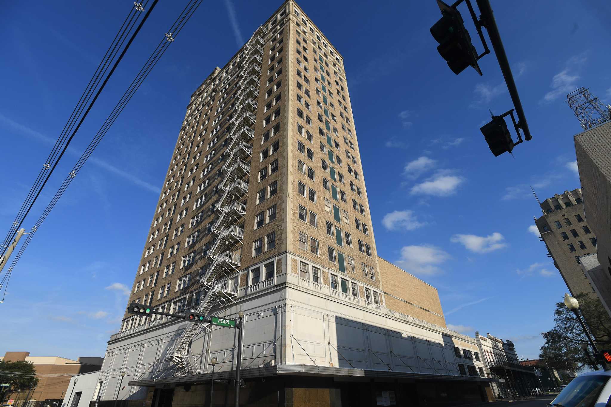 Tax breaks sought to restore former Edson Hotel