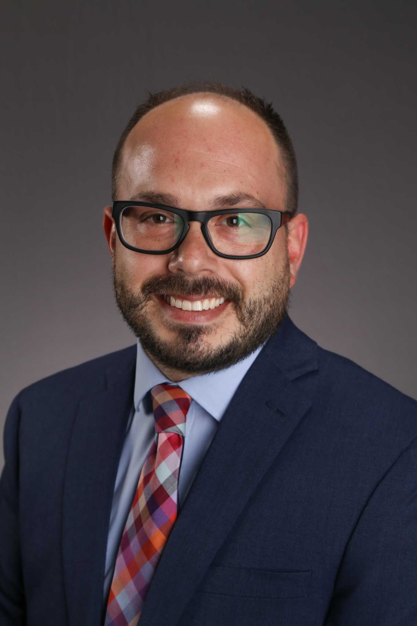TAMIU SOLE director Dr. Hudson named national award recipient - Vimarsana News