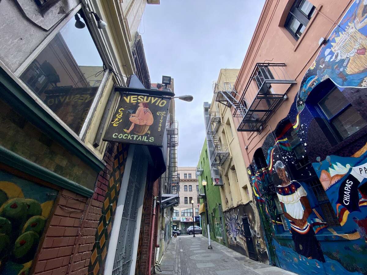 Kerouac Alley, San Francisco, January 2021