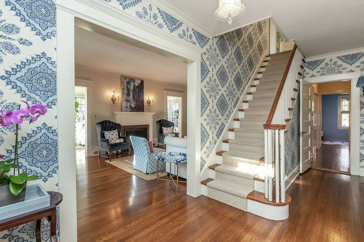 Large entrance foyer at 126 Jackman Avenue, Fairfield.