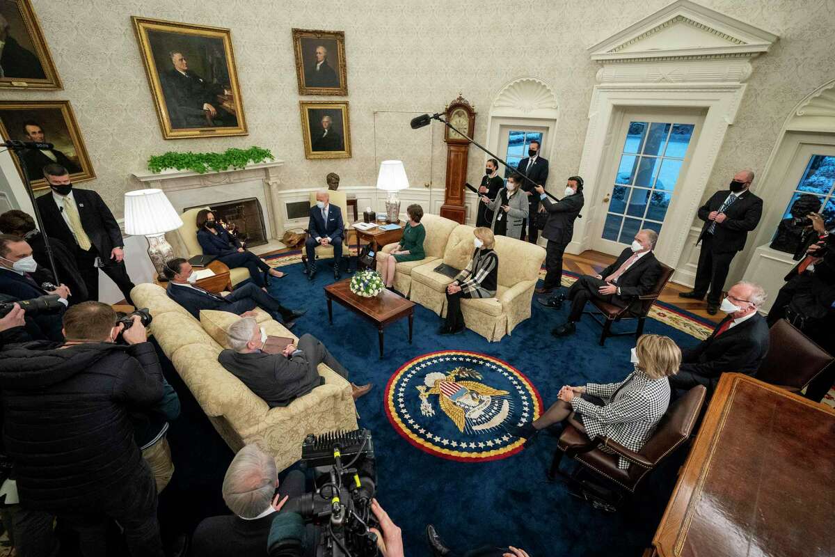 U.S. President Joe Biden (Center R) and Vice President Kamala Harris (Center L) meet with 10 Republican senators, including Mitt Romney (R-UT), Bill Cassidy (R-LA), Susan Collins (R-ME), Lisa Murkowski (R-AK), Thom Tillis (R-NC), Jerry Moran (R-KS), Shelley Moore Capito (R-WV) and others, in the Oval Office at the White House February 01, 2021 in Washington, DC. The senators requested a meeting with Biden to propose a scaled-back $618 billion stimulus plan in response to the $1.9 trillion coronavirus relief package Biden is currently pushing in Congress.
