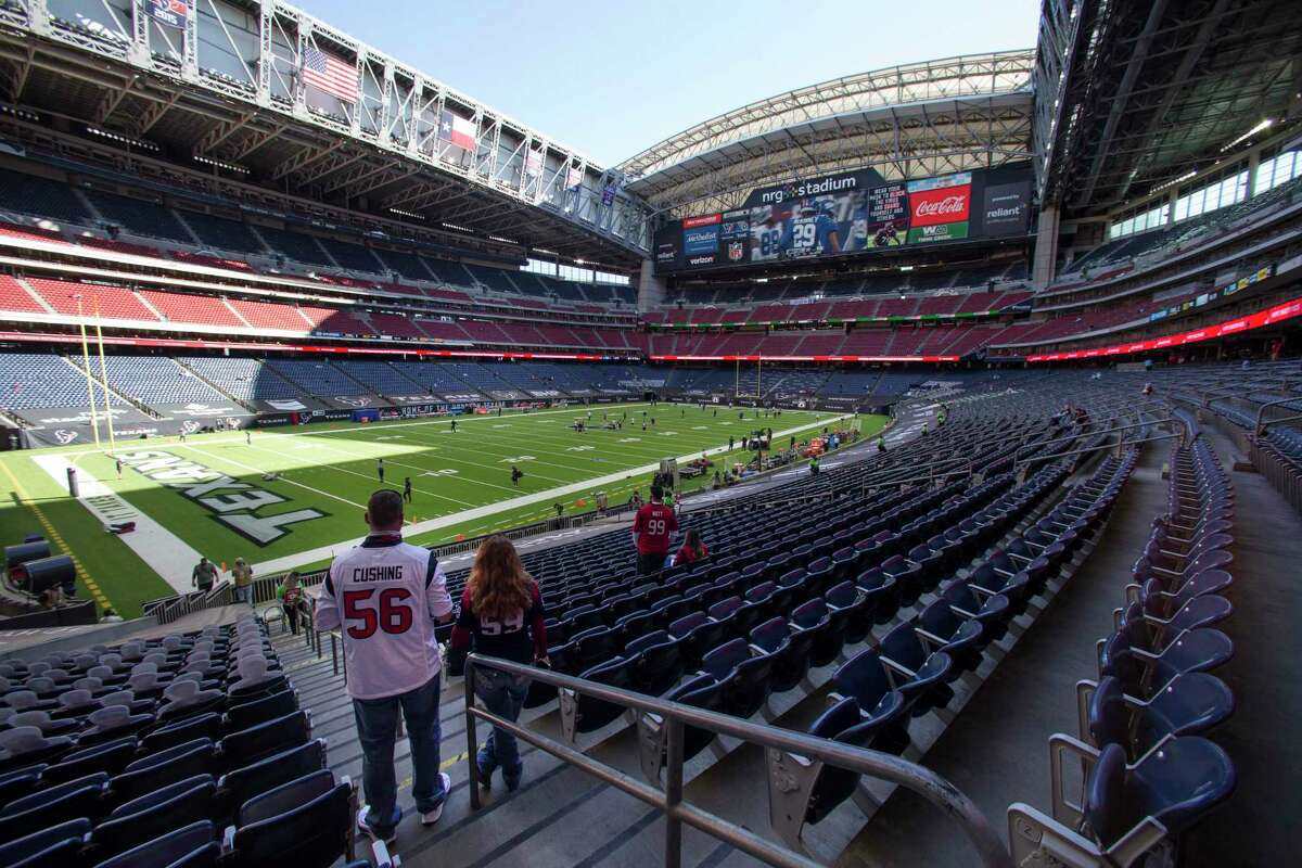 The NRG Stadium roof has not been open for a Texans game since December 2021. It was supposed to be open for Sunday's game but failed to fully open during pregame testing.