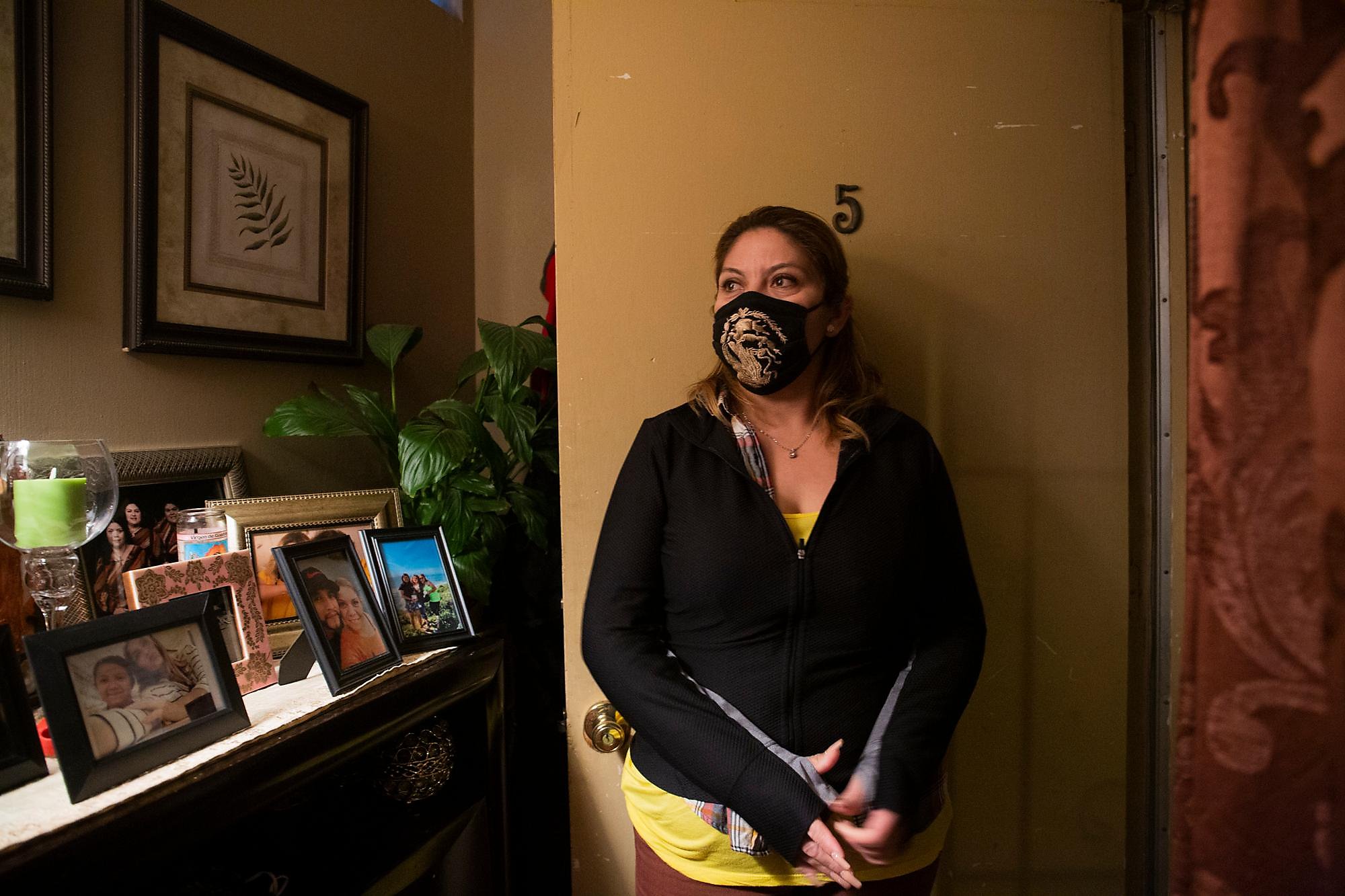 East Oakland tenants sue landlord over living conditions: 'We have pests like rats and roaches' - Vimarsana News