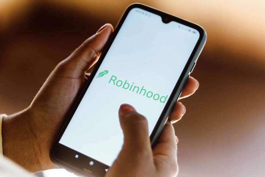 Robinhood lifts trading restrictions on all stocks ...