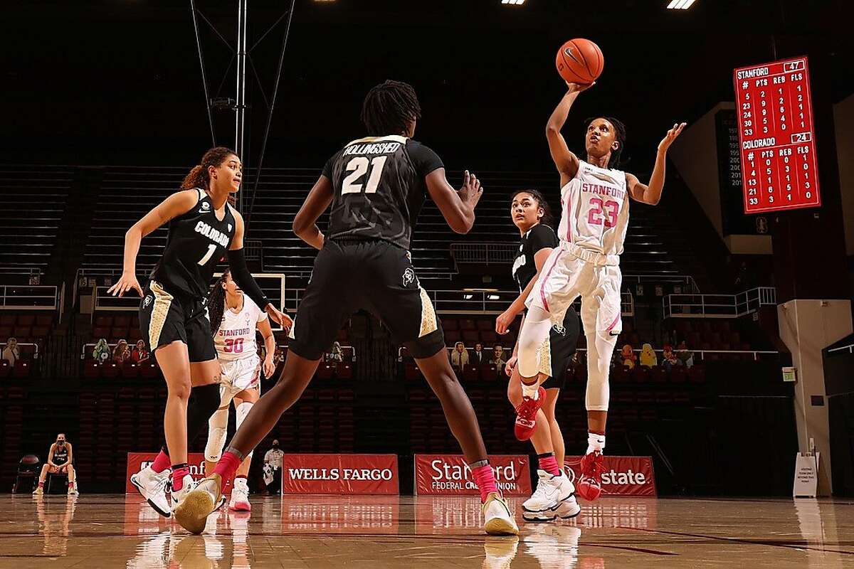 Kiana Williams takes a shot during Stanford's win Friday at Maples Pavilion.