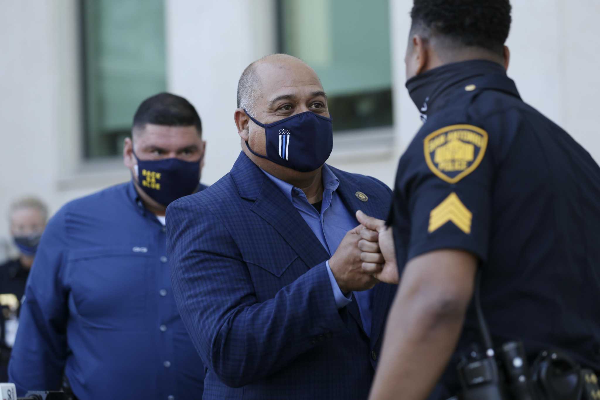 Ballot initiative to gut San Antonio police union draws opposition from AFL-CIO - Vimarsana News